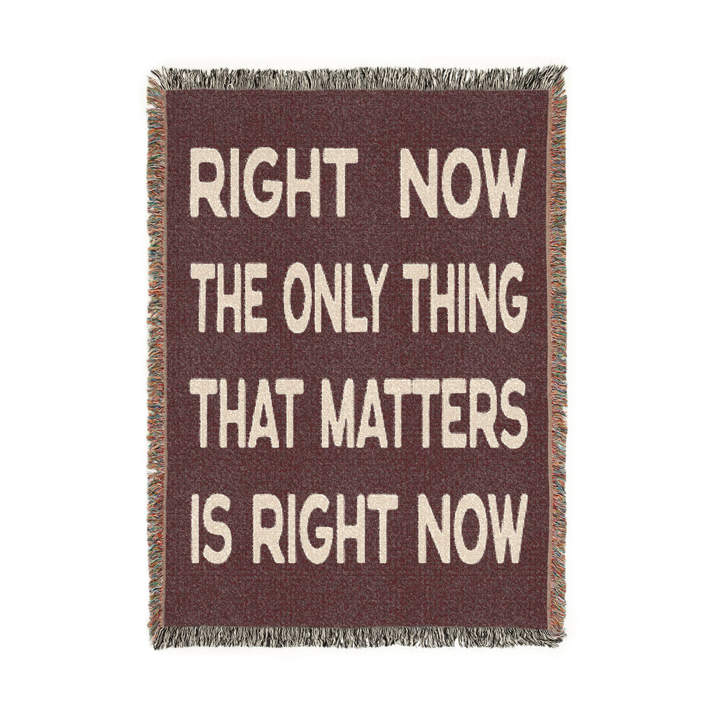 Right Now Woven Throw Blanket – Maroon